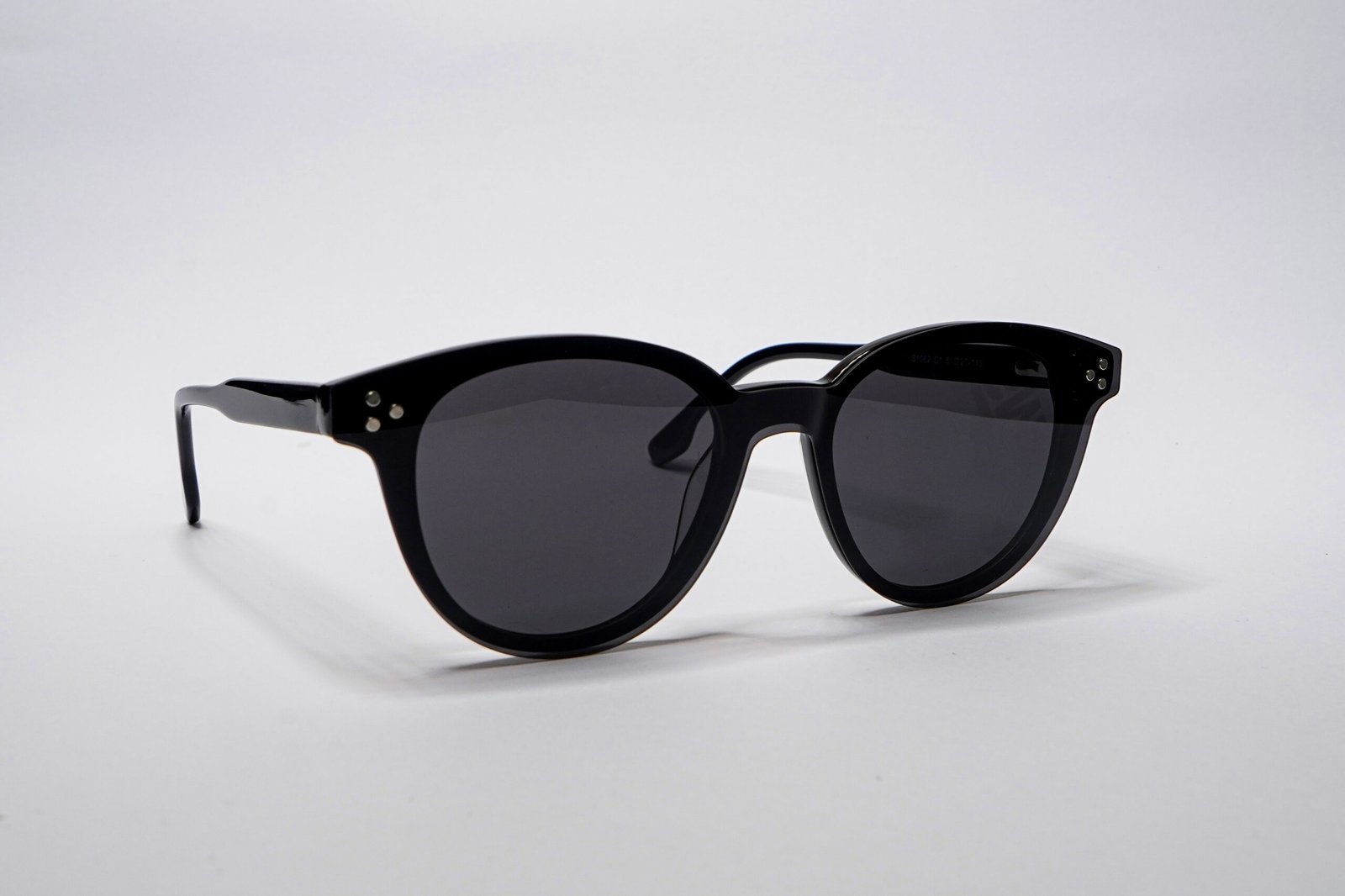 Vivienne - Image 2